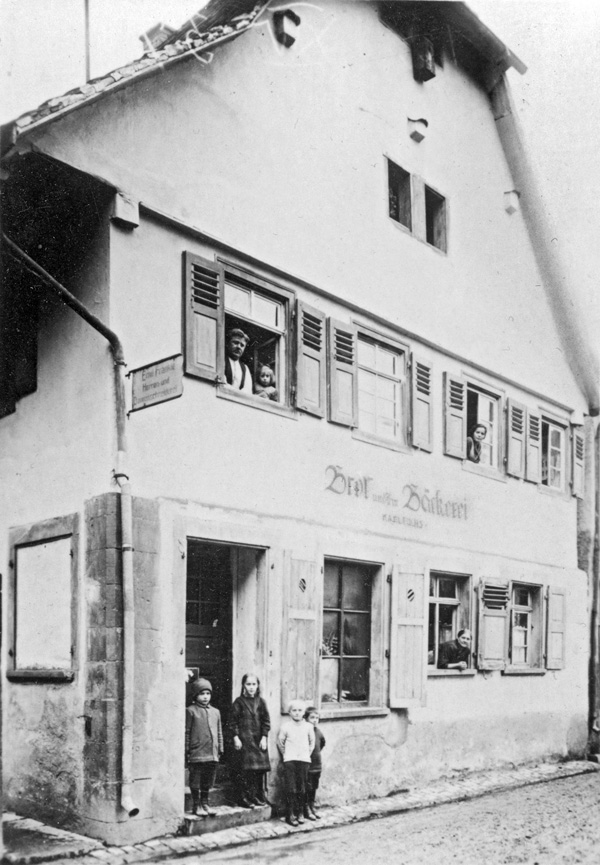 OB KW30 OGK 04407 fb