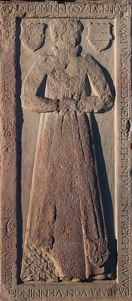 2018 KW05 OG 03552 fb